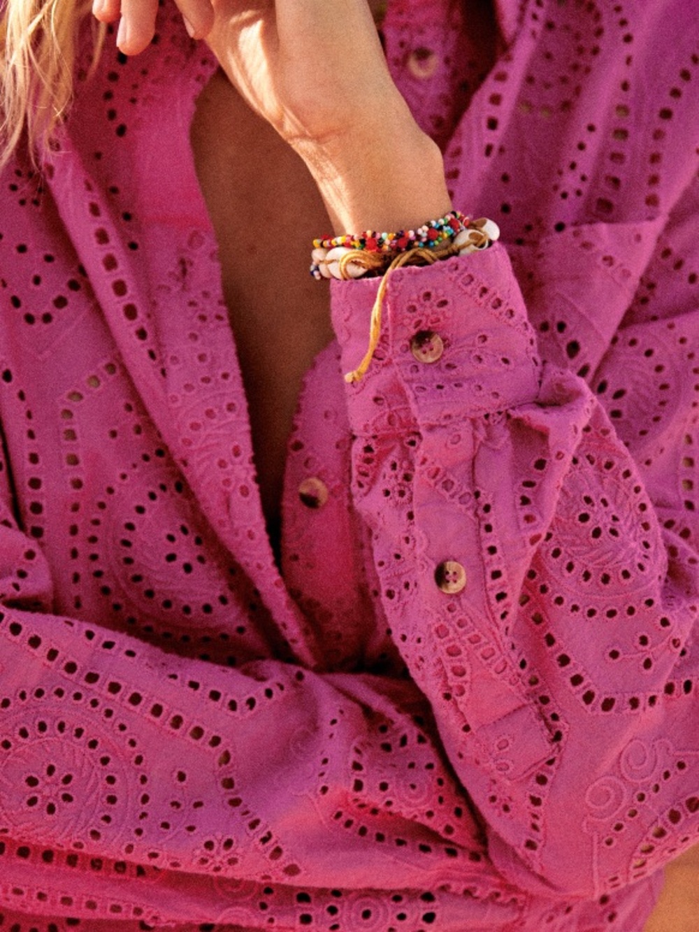 NWT SEZANE Max Magenta Pink Eyelet Long Sleeve Button-Up Shirt, US 6 / FR 38 - Picture 4 of 10